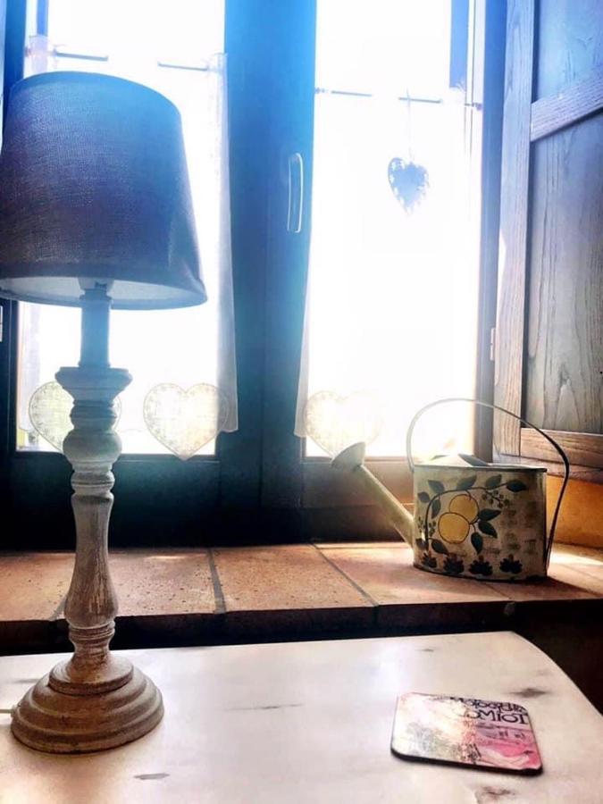 Casale Delle Rondini Bed & Breakfast Tolentino Exterior photo
